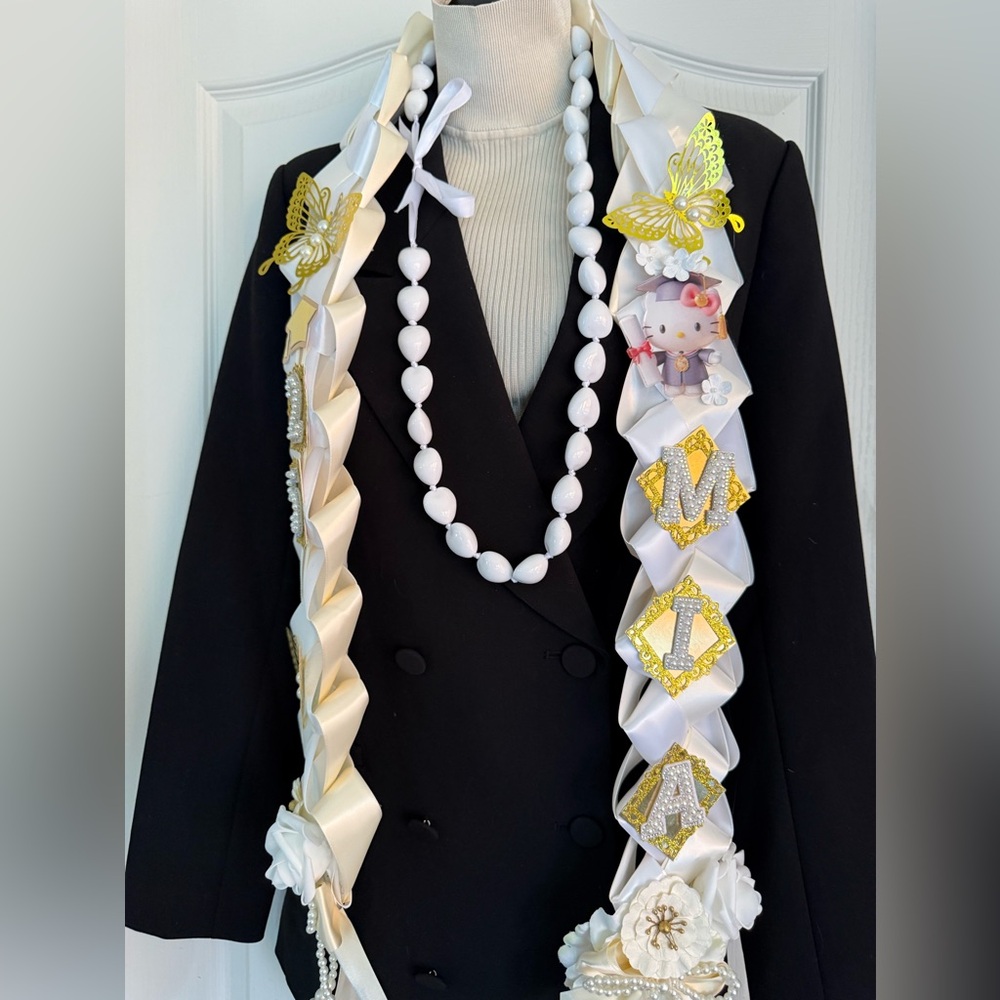 Graduation leis, custom-made designed for you all colors all themes custom